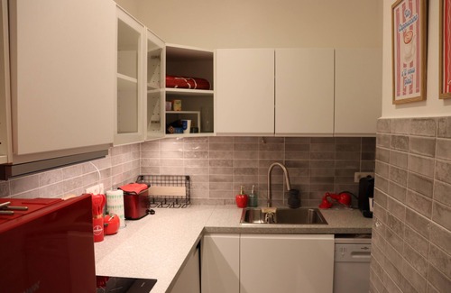 Ukkel Apartment | Sunflora apartment in the heart of Brussels in a luxury building