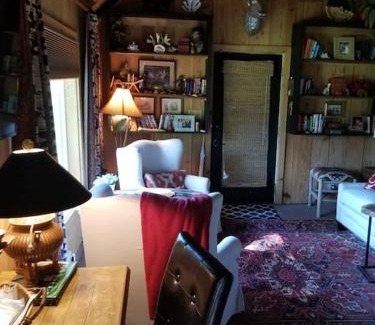 Clarksdale House | Sunflower Cottage on the River