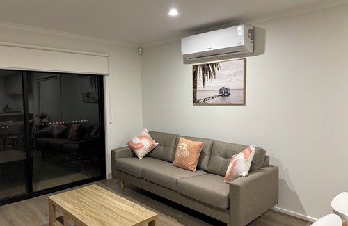 Munno Para House | Sunflower Homes: Light and Easy Space