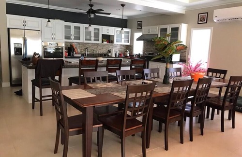 Canaan Villa | Sunflower Villa - Samaan Grove Estates, Canaan, Secure/Gated Luxury