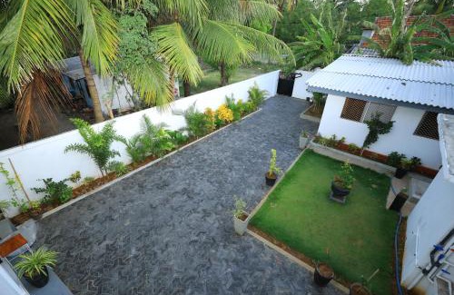 Jaffna House | Sunflowers Canada House