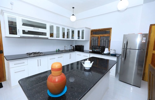 Jaffna House | Sunflowers Canada House, Entire House
