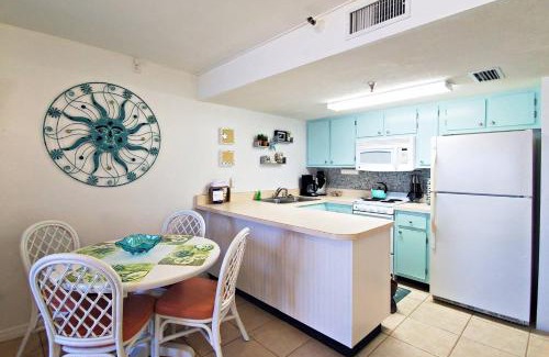 Daytona Beach Shores House | Sunglow Resort Condo Unit 905