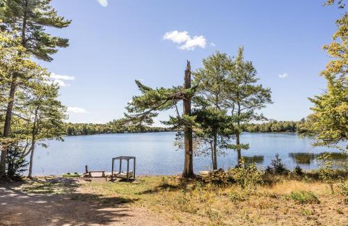 Kings County House | Sunken Escapes Cabin 7