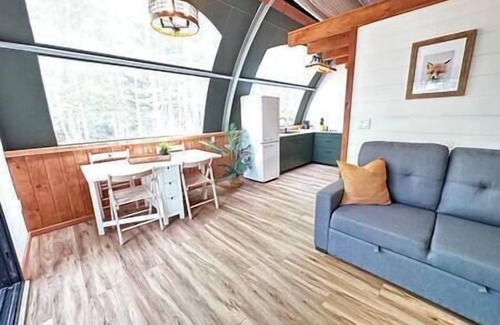 Kings County Cabin | Sunken Escapes Kenny's (Unit 5)