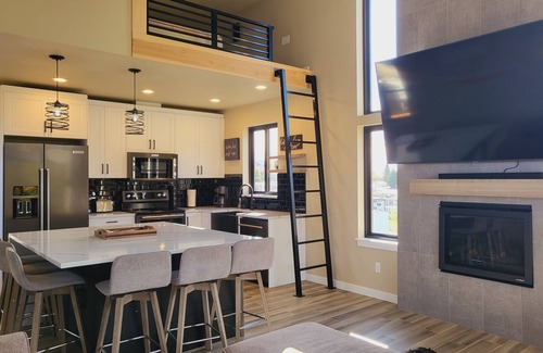 Sunland Estates House | Sunland Funland Tower