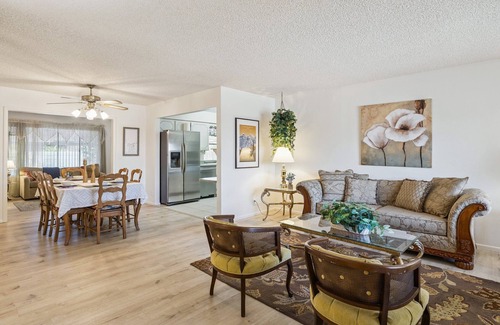 Mesa House | Sunland Village-55+ Golf Community-Golfing getaway