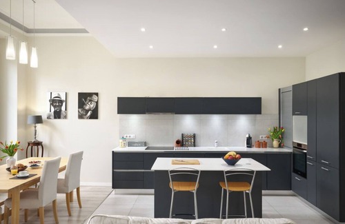 Lepante Quarter Apartment | Sunlight Properties GISELE: Hyper centre, 1 bedroom with bright modern living