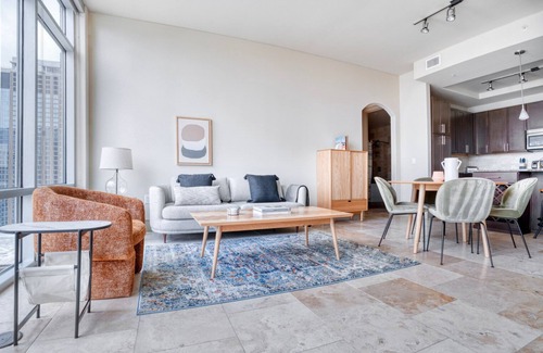 Second Street District Apartment | Sunlit Downtown 2BR w/Gym, W/D & Deck, nr Town Lake Park, by Blueground