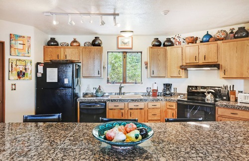 Seton Village House | Sunlit Hills Art and Views | Amazing Mountain View