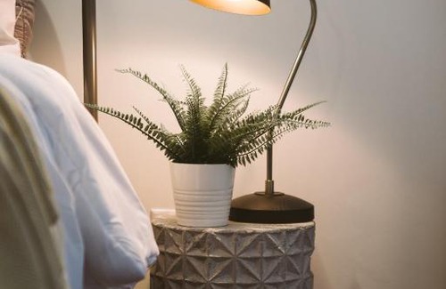 King West Village Apartment | Sunlit Luxury Loft on King West