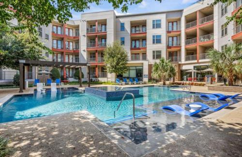 Vickery Meadow Apartment | Sunlit Suite w Resort Pool - Gym by Midtown Blvd