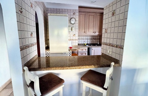 San Miguel de Abona Villa | Sunningdale Village. Lovely 3 bedroom detached villa on beautiful complex