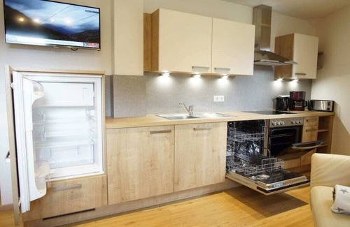 Vorderglemm Boat Rental | Sunnseit Comfortable Holiday Residence
