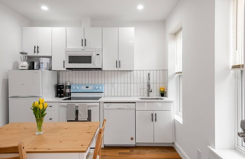 Powelton Village Apartment | SUNNY 1B1B WALK 2 UPENN, DREXEL, CHOP, HUP, MUSEUM