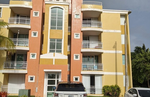 Loiza Condo | Sunny 2-bedroom condo by the beachn