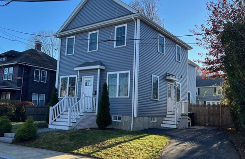 Watertown House | Sunny 2 BR townhouse near Charles. Bus/bike to Harvard, MIT, fin. distr. Dogs ok