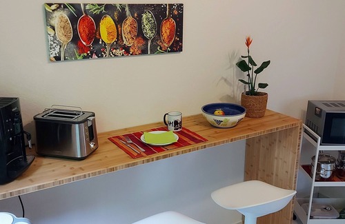 Ueberlingen Apartment | Sunny 3 room apartment with views of Lake Constance and the Alps - 9 min. to the lake