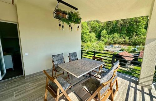 Ljubljana Apartment | Sunny 3-room apartment with a terrace
