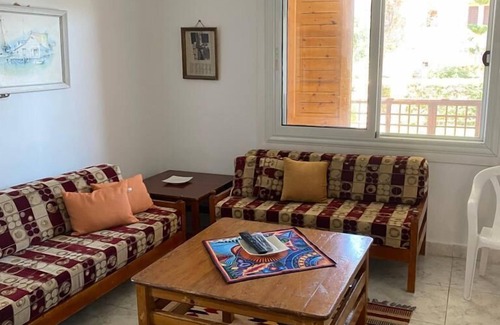 Ar-Raml 2 House | Sunny 4-Bedroom Townhouse Families Only