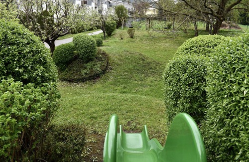 Eggenberg Apartment | Sunny Apartment 3 Bedrooms Garden|Graz| Free Parking|Pet friendly