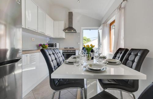 Poljana Apartment | Sunny apartment Eni
