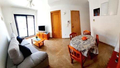 Daimuz Apartment | Sunny Apartment