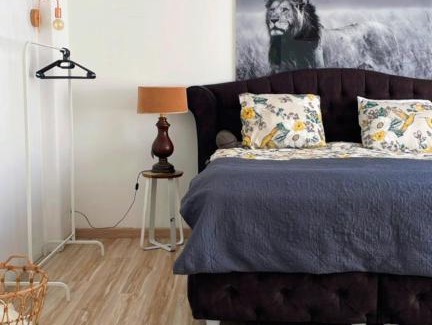 Vilvoorde Apartment | Sunny apartment near atomium parking free