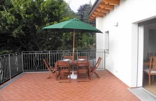 Brunate Apartment | Sunny apartment with large terrace and view of Lake Como and the Alps