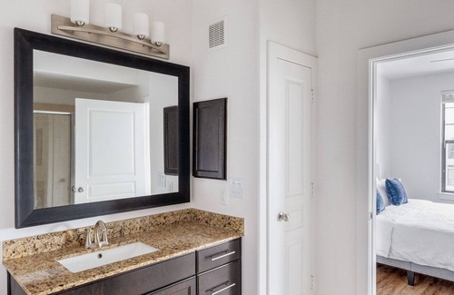 Gateway Apartment | Sunny Arboretum 1BR w/ Gym, Pool & W/D, nr restaurants, by Blueground