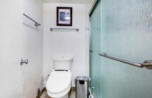 Azusa House | Sunny Azusa Hideaway Near APU&Trails Easy LA Access