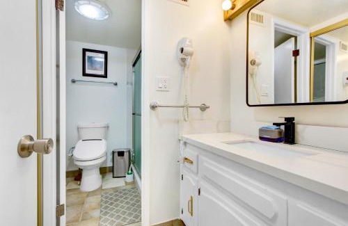 Azusa House | Sunny Azusa Hideaway Near APU&Trails Easy LA Access