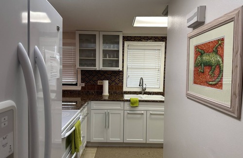 West Bay Condo | Sunny Beach Haven
