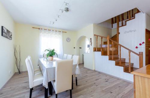 Zánka House | Sunny Beach