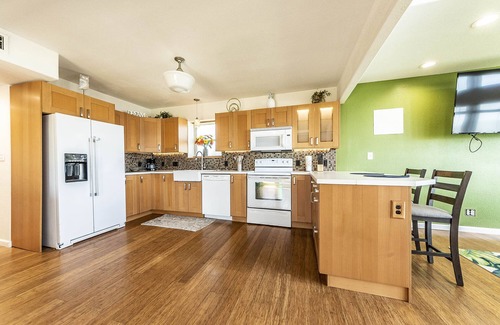 San Leon House | Sunny Beachfront