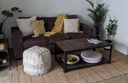 Edithvale Apartment | Sunny Beachside Getaway