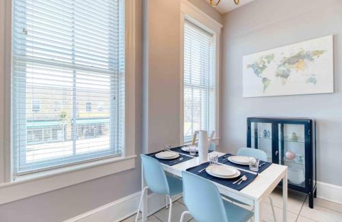 Springfield Apartment | Sunny & bright - cute 1 BR apt in historic SPR