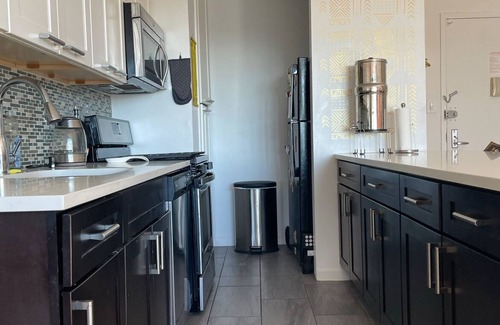 Bedford-Stuyvesant Apartment | Sunny Brooklyn 2 Bedroom with Balcony