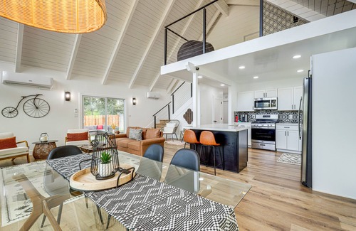 Atascadero House | Sunny California Retreat w/ Balcony, Near Beaches!