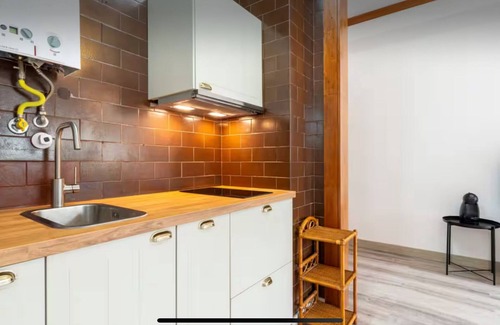 Cascais Apartment | Sunny Cascais Apartment 5min stroll to the Beach Calm Surroundings