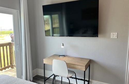 Pointe San Luis House | Sunny Catalina