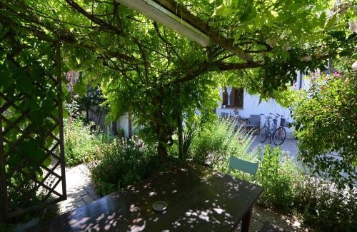 Gatteo a Mare Apartment | Sunny Coastal Apartment