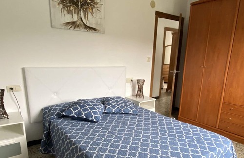 Viveiro House | Sunny, comfortable home with a lovely garden in a quiet, peaceful location.