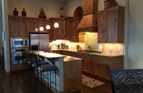 Singletree House | Sunny, contemporary 3 bdr/3bath duplex minutes from Beaver Creek!