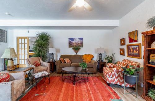 St. George Apartment | Sunny Cozy Condo