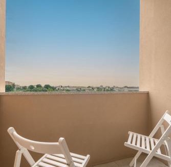 Sao Mamede de Infesta Apartment | Sunny Cozy Flat w/Terrace - São João