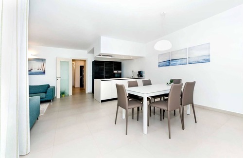 Borik Apartment | SUNNY DAY - Apartment with Parking