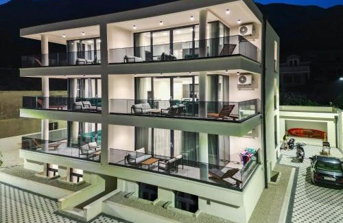 Orebic Apartment | Sunny Day Luxury Holiday Apartments
