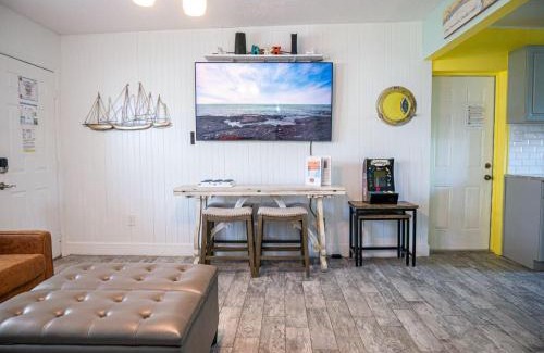 Port Canaveral Apartment | Sunny Delight I