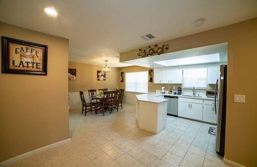 Deltona Lakes House | Sunny Deltona Retreatnn